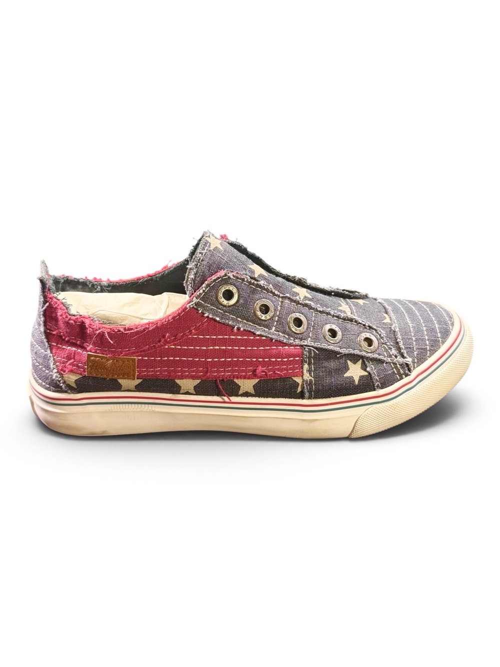 Blowfish Malibu Women’s Distressed Star Slip-On Sneakers – Size 8